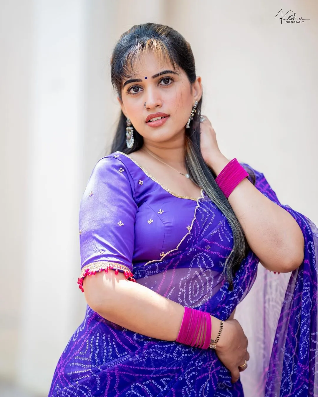 South Indian TV Actress Sravanthi Chokarapu Stills In Blue Saree